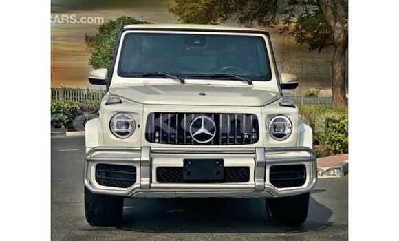 Buy Import Mercedes-Benz 190 White Car in Import - Dubai in Great Comore Buy Import Mercedes-Benz 190 White Car in Import - Dubai in Great Comore