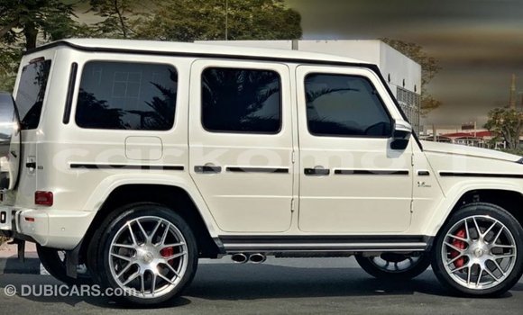 Buy Import Mercedes-Benz 190 White Car in Import - Dubai in Great Comore Buy Import Mercedes-Benz 190 White Car in Import - Dubai in Great Comore