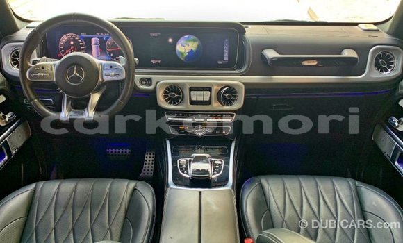 Buy Import Mercedes-Benz 190 White Car in Import - Dubai in Great Comore Buy Import Mercedes-Benz 190 White Car in Import - Dubai in Great Comore