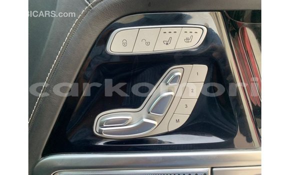 Buy Import Mercedes-Benz 190 White Car in Import - Dubai in Great Comore Buy Import Mercedes-Benz 190 White Car in Import - Dubai in Great Comore