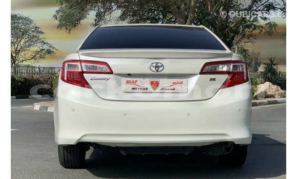 Buy Import Toyota Camry White Car in Import - Dubai in Great Comore Buy Import Toyota Camry White Car in Import - Dubai in Great Comore