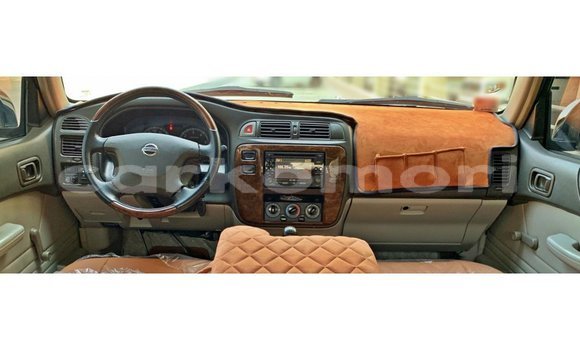 Buy Import Nissan Patrol Beige Car in Import - Dubai in Great Comore Buy Import Nissan Patrol Beige Car in Import - Dubai in Great Comore