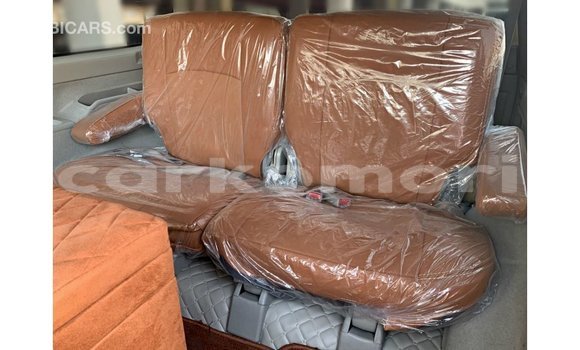 Buy Import Nissan Patrol Beige Car in Import - Dubai in Great Comore Buy Import Nissan Patrol Beige Car in Import - Dubai in Great Comore