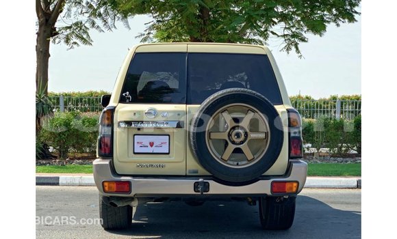 Buy Import Nissan Patrol Beige Car in Import - Dubai in Great Comore Buy Import Nissan Patrol Beige Car in Import - Dubai in Great Comore
