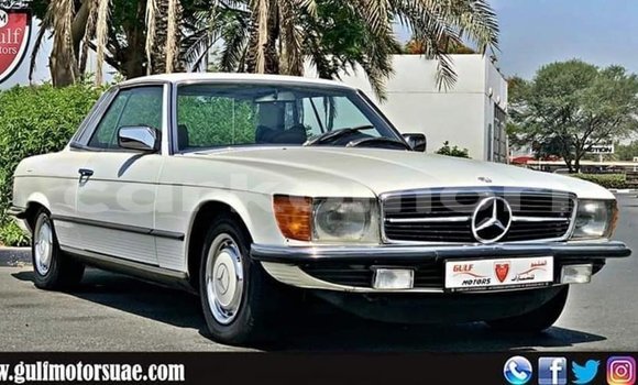 Buy Import Mercedes-Benz 190 White Car in Import - Dubai in Great Comore