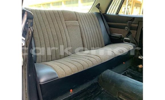 Buy Import Mercedes-Benz 190 White Car in Import - Dubai in Great Comore Buy Import Mercedes-Benz 190 White Car in Import - Dubai in Great Comore