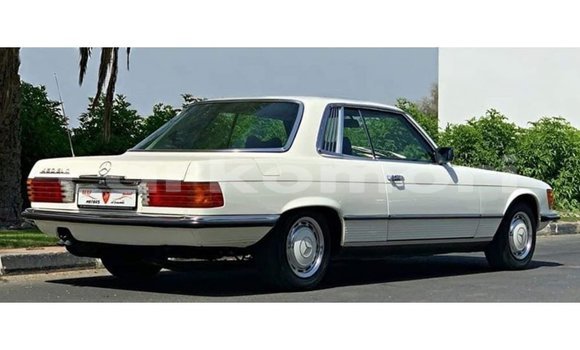 Buy Import Mercedes-Benz 190 White Car in Import - Dubai in Great Comore Buy Import Mercedes-Benz 190 White Car in Import - Dubai in Great Comore