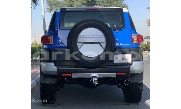 Buy Import Toyota FJ Cruiser Blue Car in Import - Dubai in Great Comore Buy Import Toyota FJ Cruiser Blue Car in Import - Dubai in Great Comore