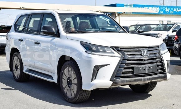 Buy Import Lexus LX White Car in Import - Dubai in Great Comore Buy Import Lexus LX White Car in Import - Dubai in Great Comore