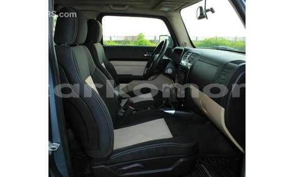 Buy Import Hummer H3 Other Car in Import - Dubai in Great Comore Buy Import Hummer H3 Other Car in Import - Dubai in Great Comore