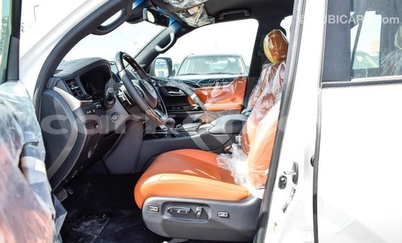 Buy Import Lexus LX White Car in Import - Dubai in Great Comore Buy Import Lexus LX White Car in Import - Dubai in Great Comore