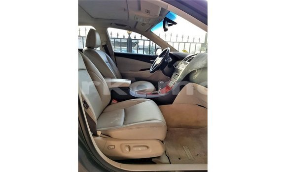 Buy Import Lexus ES Other Car in Import - Dubai in Great Comore Buy Import Lexus ES Other Car in Import - Dubai in Great Comore