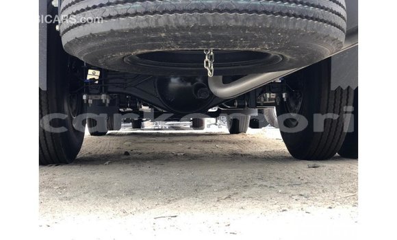 Buy Import Isuzu FTR 850 White Truck in Import - Dubai in Great Comore Buy Import Isuzu FTR 850 White Truck in Import - Dubai in Great Comore