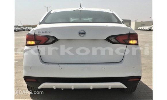 Acheter Import Voiture Nissan Sunny Blanc à Import - Dubai, Grande Comore Acheter Import Voiture Nissan Sunny Blanc à Import - Dubai, Grande Comore