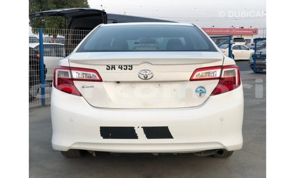 Buy Import Toyota Camry White Car in Import - Dubai in Great Comore Buy Import Toyota Camry White Car in Import - Dubai in Great Comore