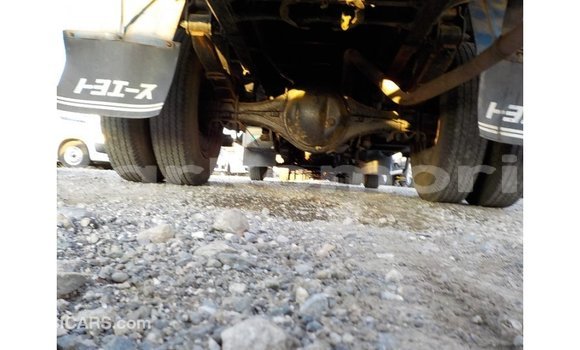 Acheter Import Voiture Toyota Dyna Bleu à Import - Dubai, Grande Comore Acheter Import Voiture Toyota Dyna Bleu à Import - Dubai, Grande Comore