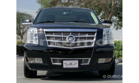 Acheter Import Voiture Cadillac Escalade Noir à Import - Dubai, Grande Comore Acheter Import Voiture Cadillac Escalade Noir à Import - Dubai, Grande Comore