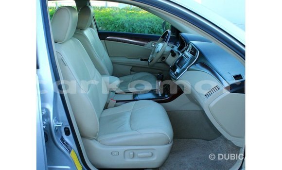 Buy Import Toyota Avalon Other Car in Import - Dubai in Great Comore Buy Import Toyota Avalon Other Car in Import - Dubai in Great Comore
