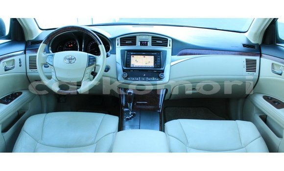 Buy Import Toyota Avalon Other Car in Import - Dubai in Great Comore Buy Import Toyota Avalon Other Car in Import - Dubai in Great Comore