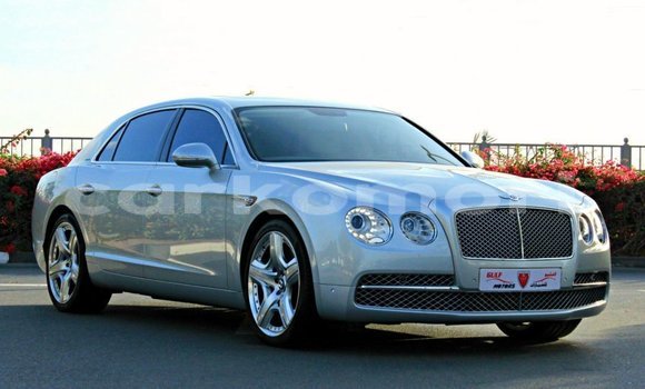 Acheter Import Voiture Bentley Flying Spur Autre à Import - Dubai, Grande Comore