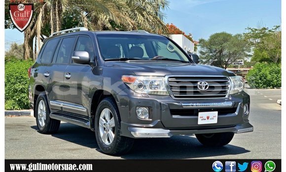 Buy Import Toyota Land Cruiser Other Car in Import - Dubai in Great Comore