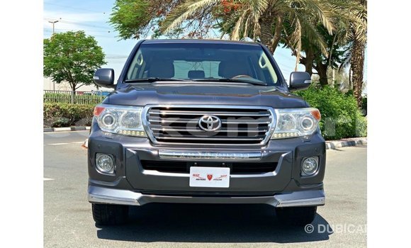 Buy Import Toyota Land Cruiser Other Car in Import - Dubai in Great Comore Buy Import Toyota Land Cruiser Other Car in Import - Dubai in Great Comore