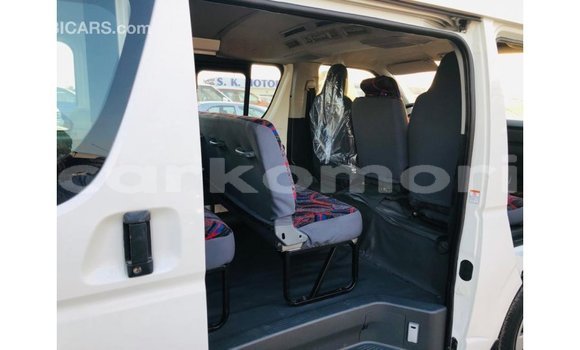 Buy Import Toyota Hiace White Car in Import - Dubai in Great Comore Buy Import Toyota Hiace White Car in Import - Dubai in Great Comore