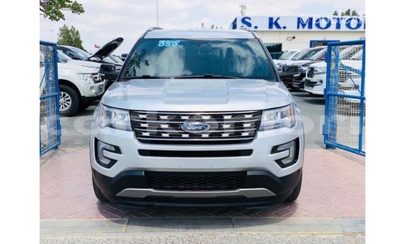 Acheter Import Voiture Ford Explorer Autre à Import - Dubai, Grande Comore Acheter Import Voiture Ford Explorer Autre à Import - Dubai, Grande Comore