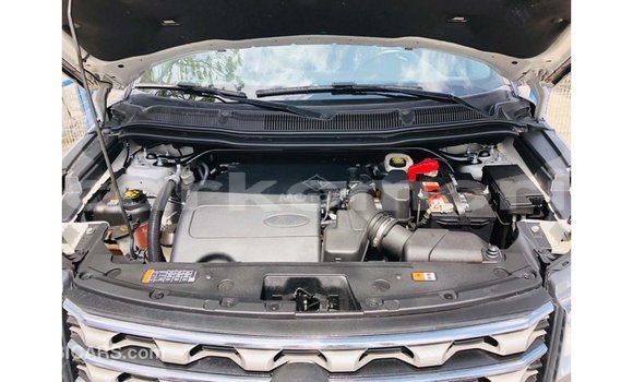 Acheter Import Voiture Ford Explorer Autre à Import - Dubai, Grande Comore Acheter Import Voiture Ford Explorer Autre à Import - Dubai, Grande Comore