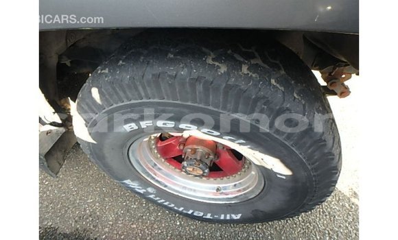 Acheter Import Voiture Toyota Land Cruiser Autre à Import - Dubai, Grande Comore Acheter Import Voiture Toyota Land Cruiser Autre à Import - Dubai, Grande Comore