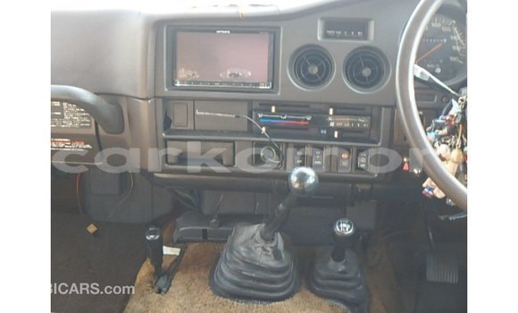 Acheter Import Voiture Toyota Land Cruiser Autre à Import - Dubai, Grande Comore Acheter Import Voiture Toyota Land Cruiser Autre à Import - Dubai, Grande Comore