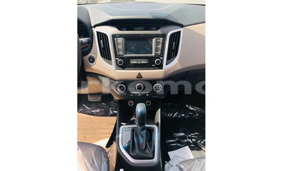 Acheter Import Voiture Hyundai Creta Autre à Import - Dubai, Grande Comore Acheter Import Voiture Hyundai Creta Autre à Import - Dubai, Grande Comore