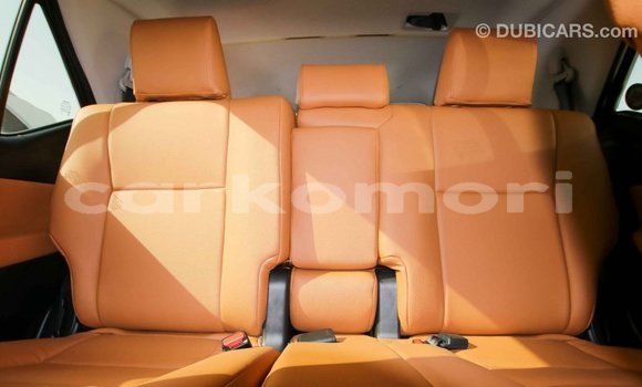 Acheter Import Voiture Toyota Fortuner Autre à Import - Dubai, Grande Comore Acheter Import Voiture Toyota Fortuner Autre à Import - Dubai, Grande Comore