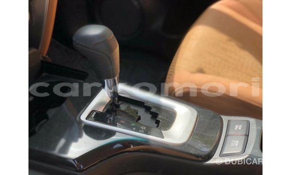 Acheter Import Voiture Toyota Fortuner Blanc à Import - Dubai, Grande Comore Acheter Import Voiture Toyota Fortuner Blanc à Import - Dubai, Grande Comore
