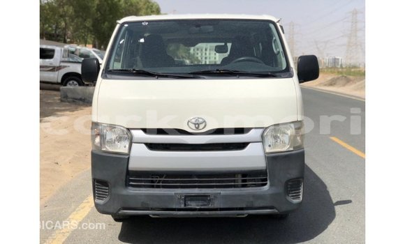 Buy Import Toyota Hiace White Car in Import - Dubai in Great Comore Buy Import Toyota Hiace White Car in Import - Dubai in Great Comore