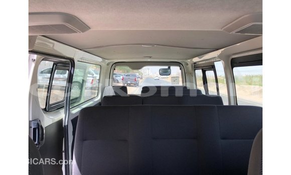 Buy Import Toyota Hiace White Car in Import - Dubai in Great Comore Buy Import Toyota Hiace White Car in Import - Dubai in Great Comore