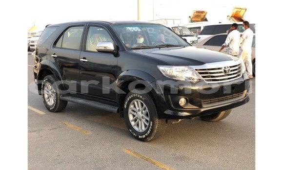 Buy Import Toyota Fortuner Black Car in Import - Dubai in Great Comore Buy Import Toyota Fortuner Black Car in Import - Dubai in Great Comore
