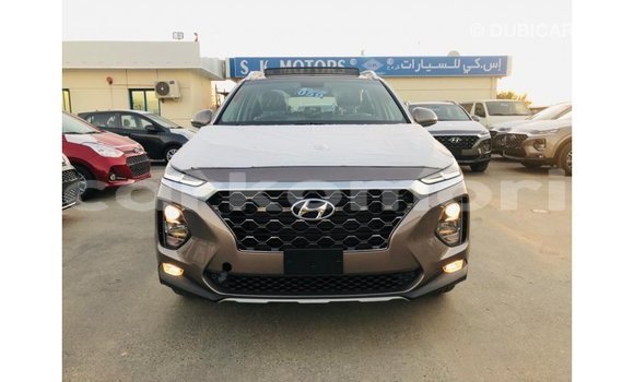 Acheter Import Voiture Hyundai Santa Fe Marron à Import - Dubai, Grande Comore Acheter Import Voiture Hyundai Santa Fe Marron à Import - Dubai, Grande Comore