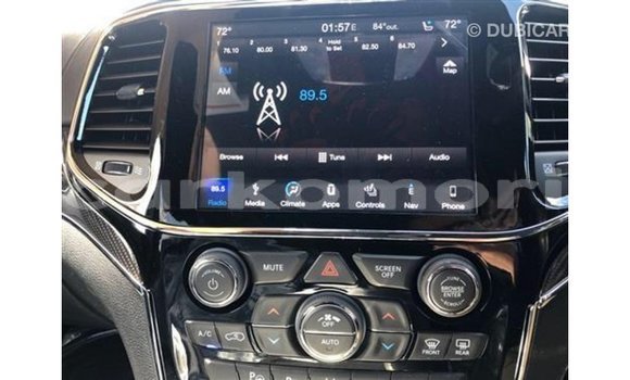 Acheter Import Voiture Jeep Cherokee Noir à Import - Dubai, Grande Comore Acheter Import Voiture Jeep Cherokee Noir à Import - Dubai, Grande Comore