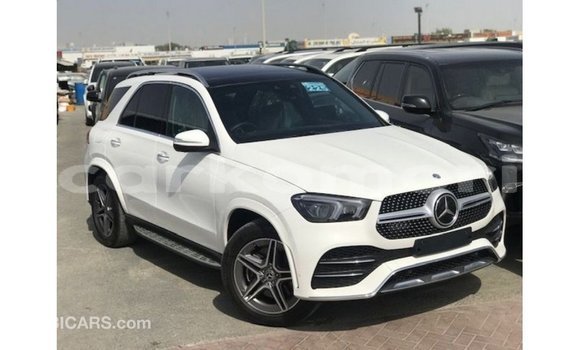 Buy Import Mercedes-Benz GLE White Car in Import - Dubai in Great Comore Buy Import Mercedes-Benz GLE White Car in Import - Dubai in Great Comore