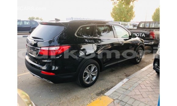 Acheter Import Voiture Hyundai Santa Fe Noir à Import - Dubai, Grande Comore Acheter Import Voiture Hyundai Santa Fe Noir à Import - Dubai, Grande Comore