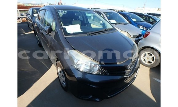 Acheter Import Voiture Toyota Vitz Autre à Import - Dubai, Grande Comore