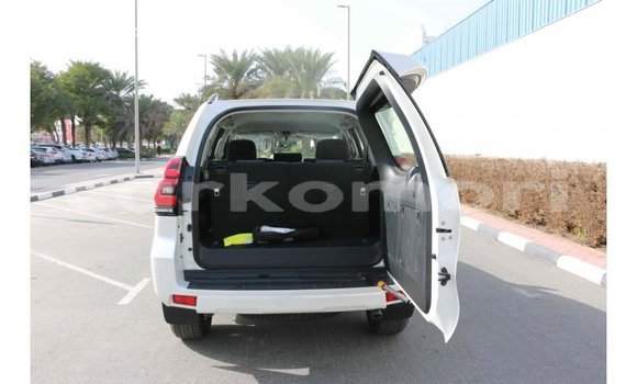Buy Import Toyota Prado White Car in Import - Dubai in Great Comore Buy Import Toyota Prado White Car in Import - Dubai in Great Comore