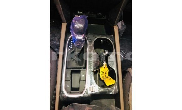 Acheter Import Voiture Hyundai Santa Fe Rouge à Import - Dubai, Grande Comore Acheter Import Voiture Hyundai Santa Fe Rouge à Import - Dubai, Grande Comore