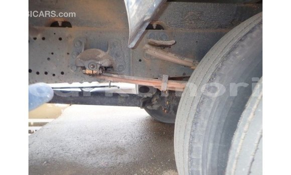 Acheter Import Utilitaire Isuzu FTR 850 Blanc à Import - Dubai, Grande Comore Acheter Import Utilitaire Isuzu FTR 850 Blanc à Import - Dubai, Grande Comore