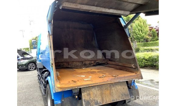 Acheter Import Voiture Mitsubishi i Bleu à Import - Dubai, Grande Comore Acheter Import Voiture Mitsubishi i Bleu à Import - Dubai, Grande Comore