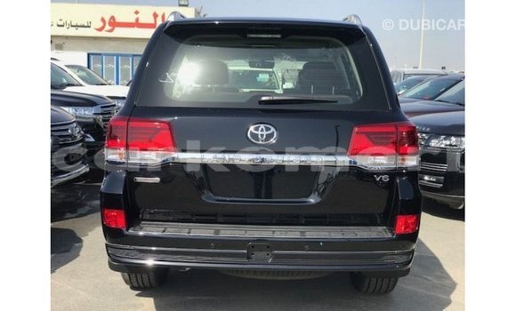Buy Import Toyota Land Cruiser Black Car in Import - Dubai in Great Comore Buy Import Toyota Land Cruiser Black Car in Import - Dubai in Great Comore