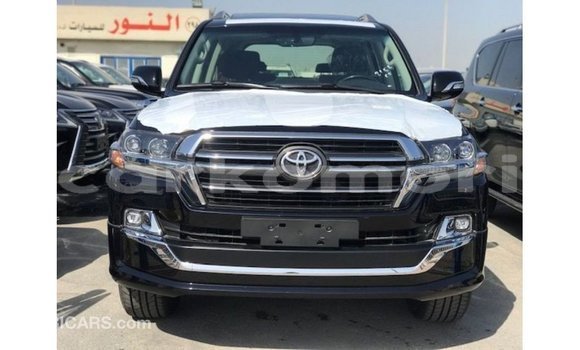 Buy Import Toyota Land Cruiser Black Car in Import - Dubai in Great Comore Buy Import Toyota Land Cruiser Black Car in Import - Dubai in Great Comore