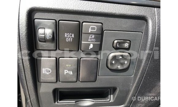 Buy Import Toyota Land Cruiser Black Car in Import - Dubai in Great Comore Buy Import Toyota Land Cruiser Black Car in Import - Dubai in Great Comore