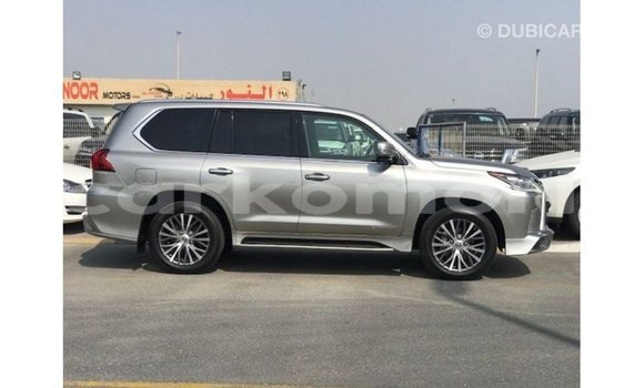 Acheter Import Voiture Lexus LX Autre à Import - Dubai, Grande Comore Acheter Import Voiture Lexus LX Autre à Import - Dubai, Grande Comore